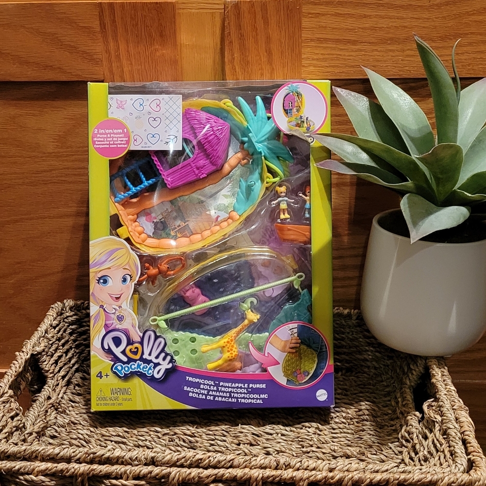 Polly pocket
